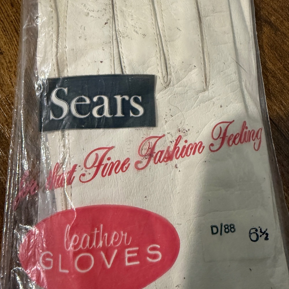 Vtg Sears White Leather Opera Gloves Size 6.5 Long Evening Formal Prop Costume - Picture 12 of 12